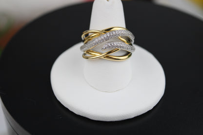 925 Sterling Silver Ring  size 8 / anillo en plata de ley 925 Size 8