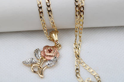 Gold plated chain 22” / Cadena bañada en oro