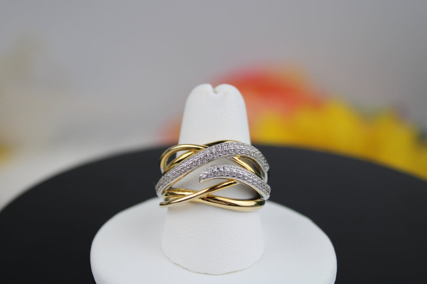 925 Sterling Silver Ring  size 8 / anillo en plata de ley 925 Size 8