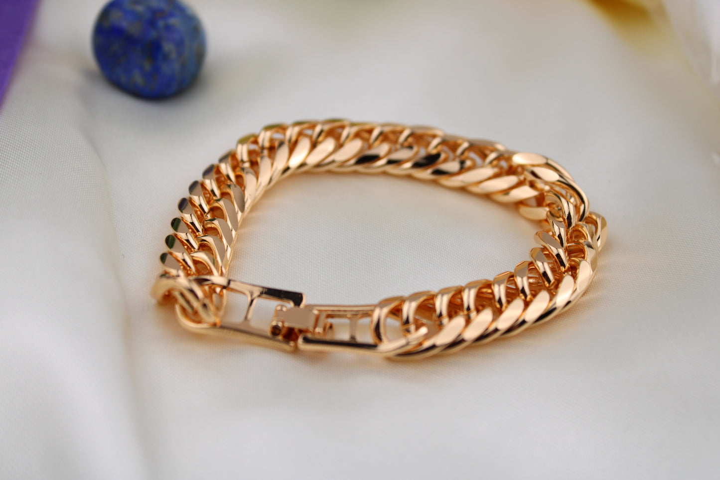 Men’s 18k Gold plated Bracelet 8.5” / pulsera para caballero baño en oro de 18k Alta calidad