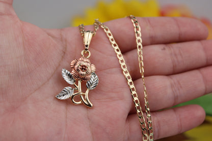 Gold plated chain 22” / Cadena bañada en oro