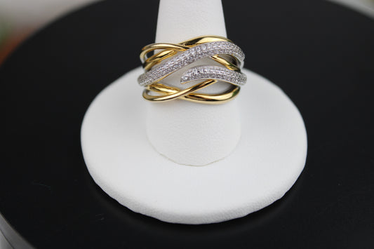 925 Sterling Silver Ring  size 8 / anillo en plata de ley 925 Size 8