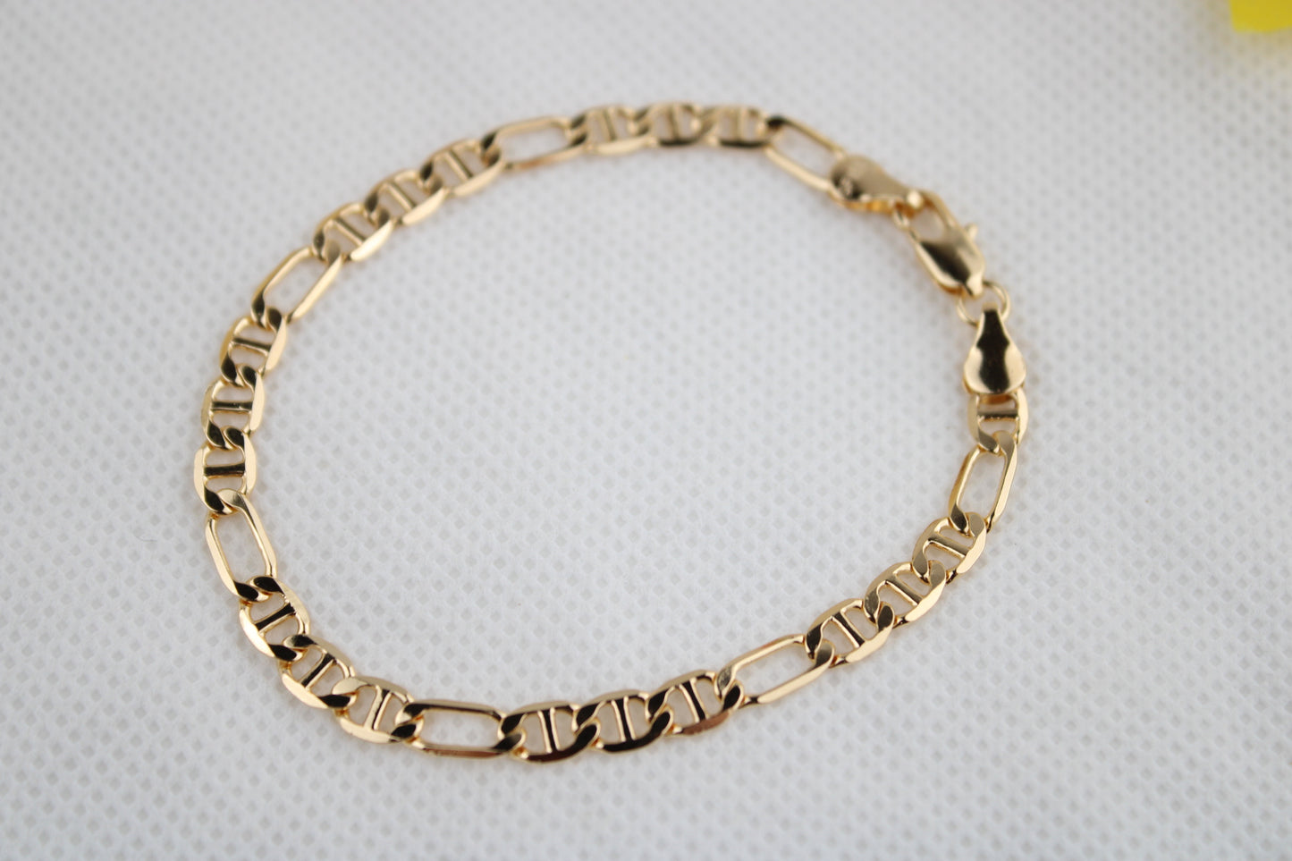Women’s 18k Gold filled bracelet High Quality