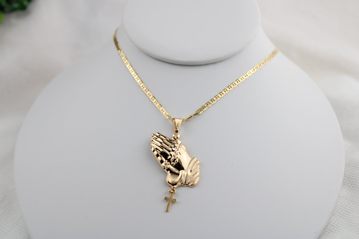 18k gold filled chain with pendant / oro laminado de Alta calidad