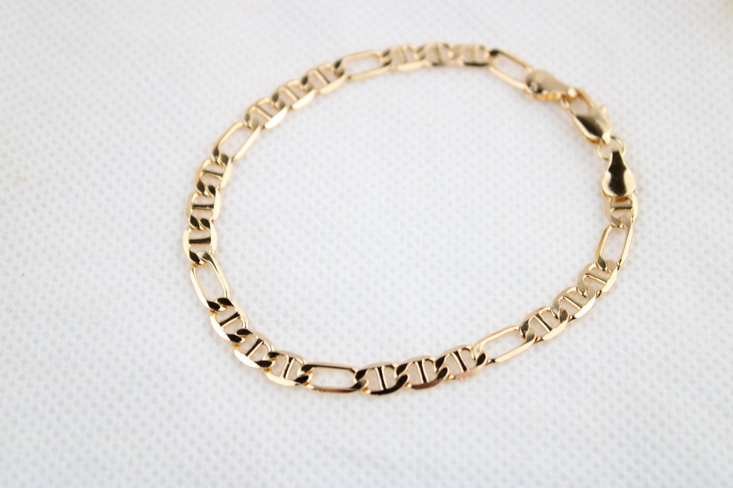 Women’s 18k Gold filled bracelet High Quality