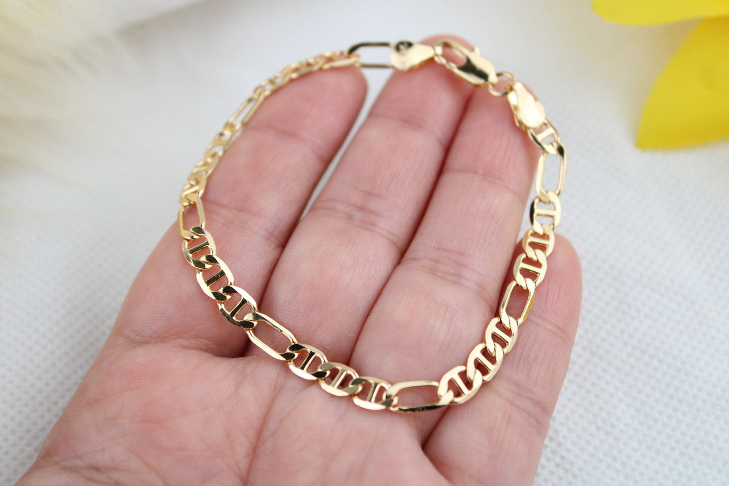 Women’s 18k Gold filled bracelet High Quality